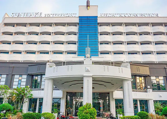 Sunlake Waterfront Resort & ConventionHotel Jakarta